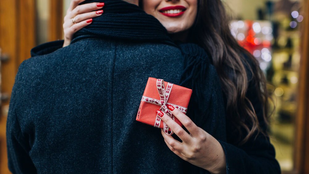 Šta kupiti devojci za rođendan